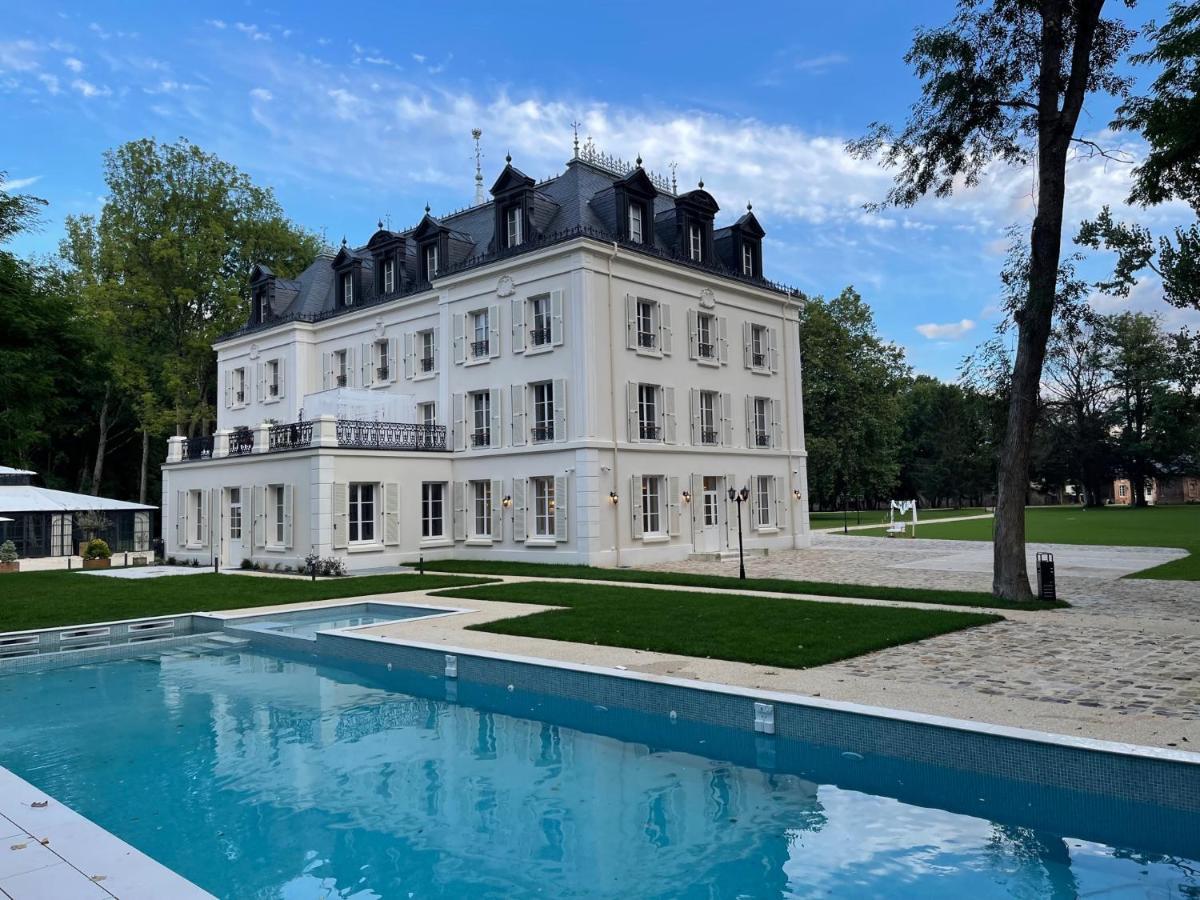 Chateau Des Hauts De Provins Hotel Champcenest Ngoại thất bức ảnh